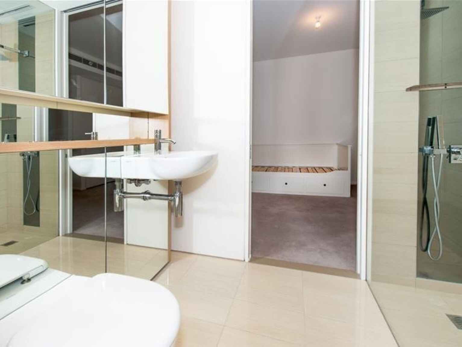 2406/3 Carlton Street Chippendale