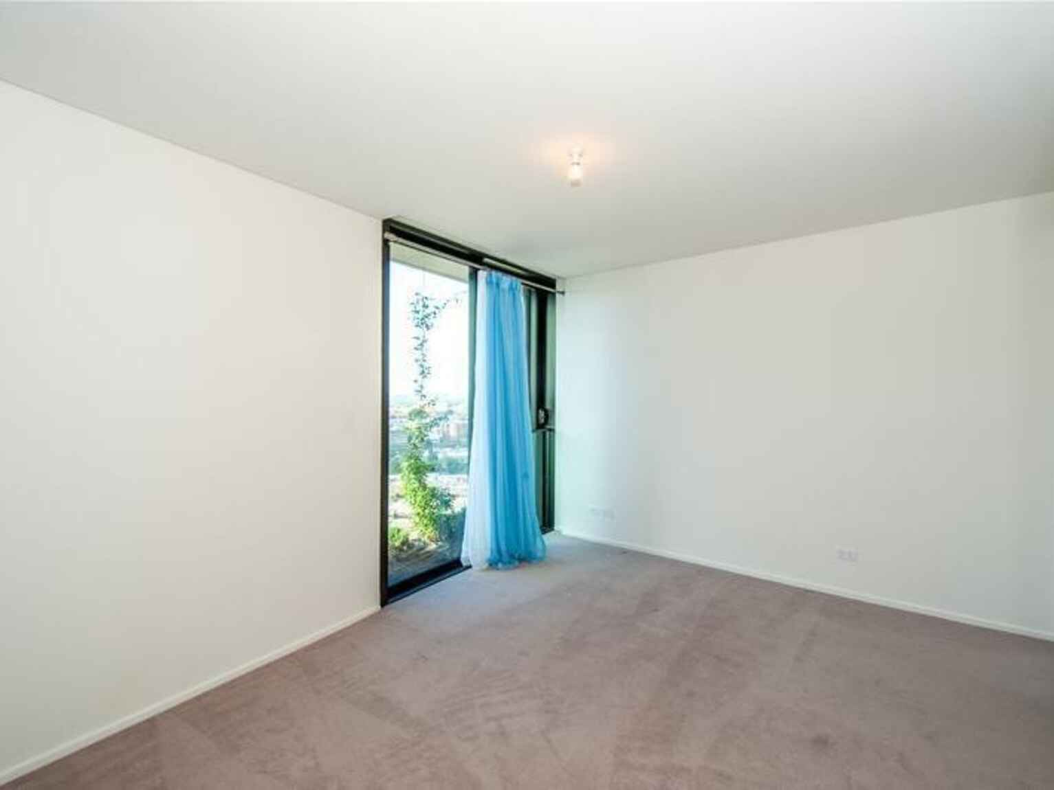 2406/3 Carlton Street Chippendale