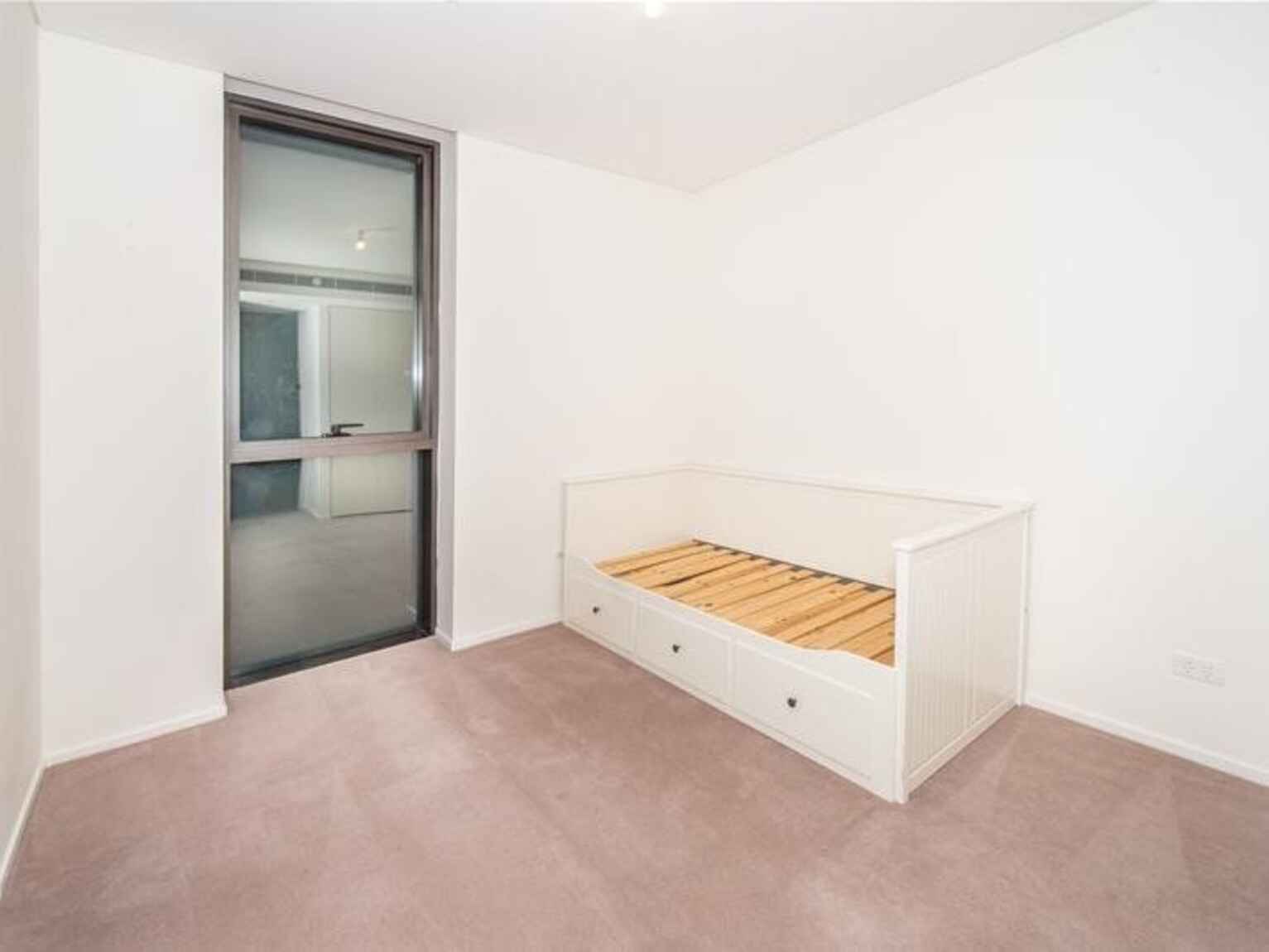 2406/3 Carlton Street Chippendale