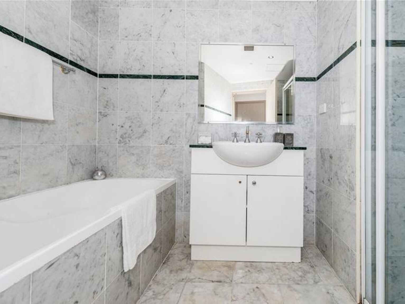 302/679 Anzac Parade Maroubra