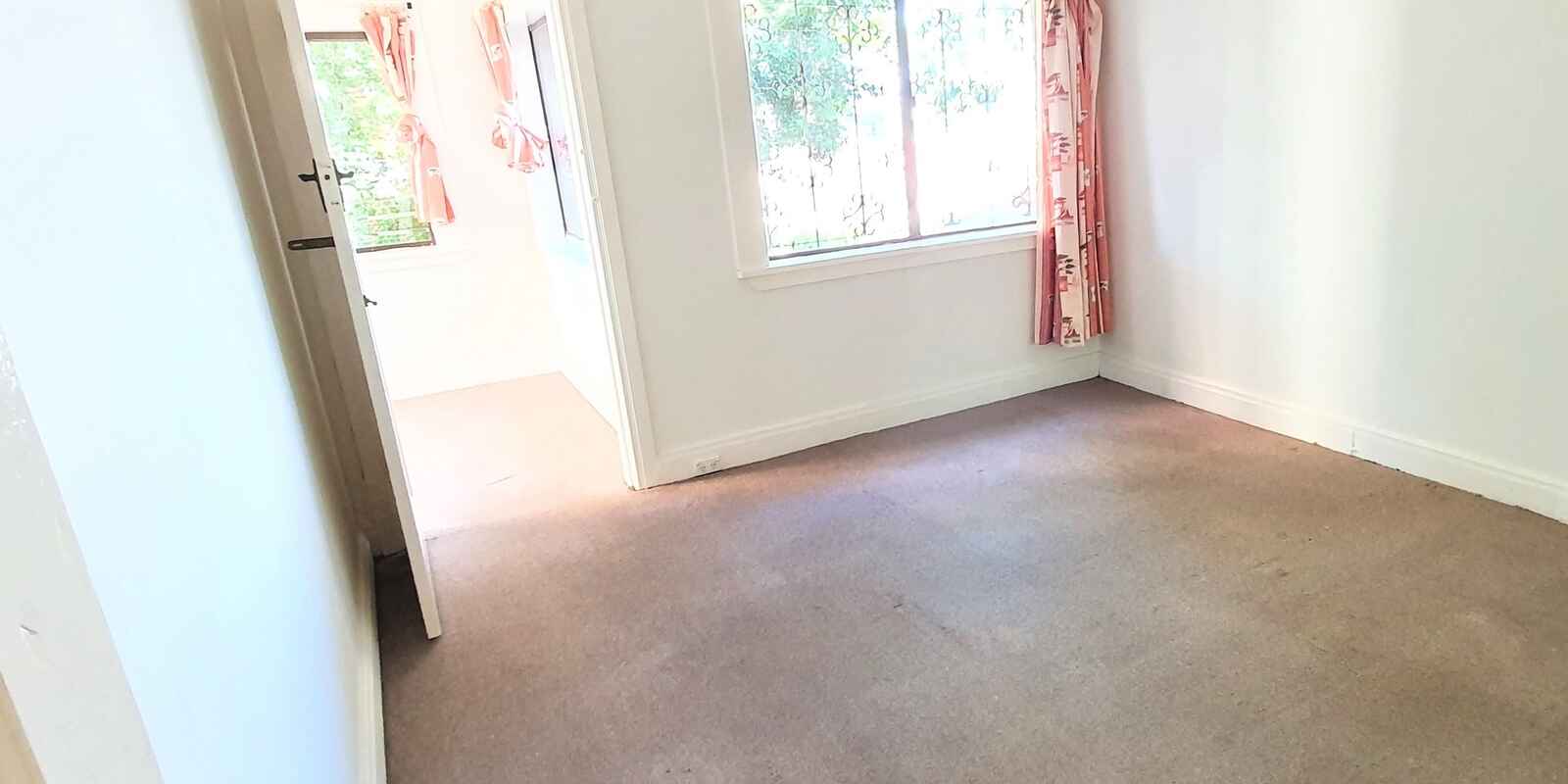 1/30 Rainbow Street Kingsford
