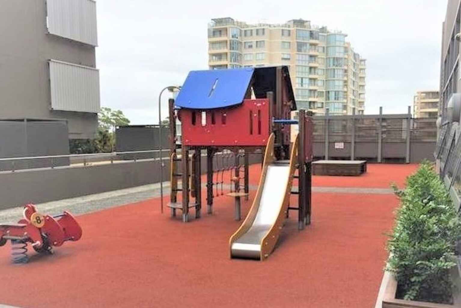 613/1 Bruce Bennet Place Maroubra