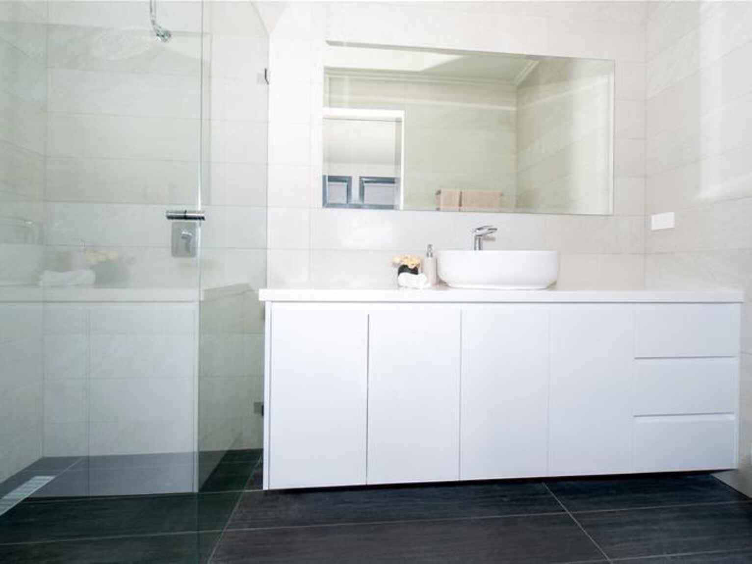 5A Dampier Street Chifley