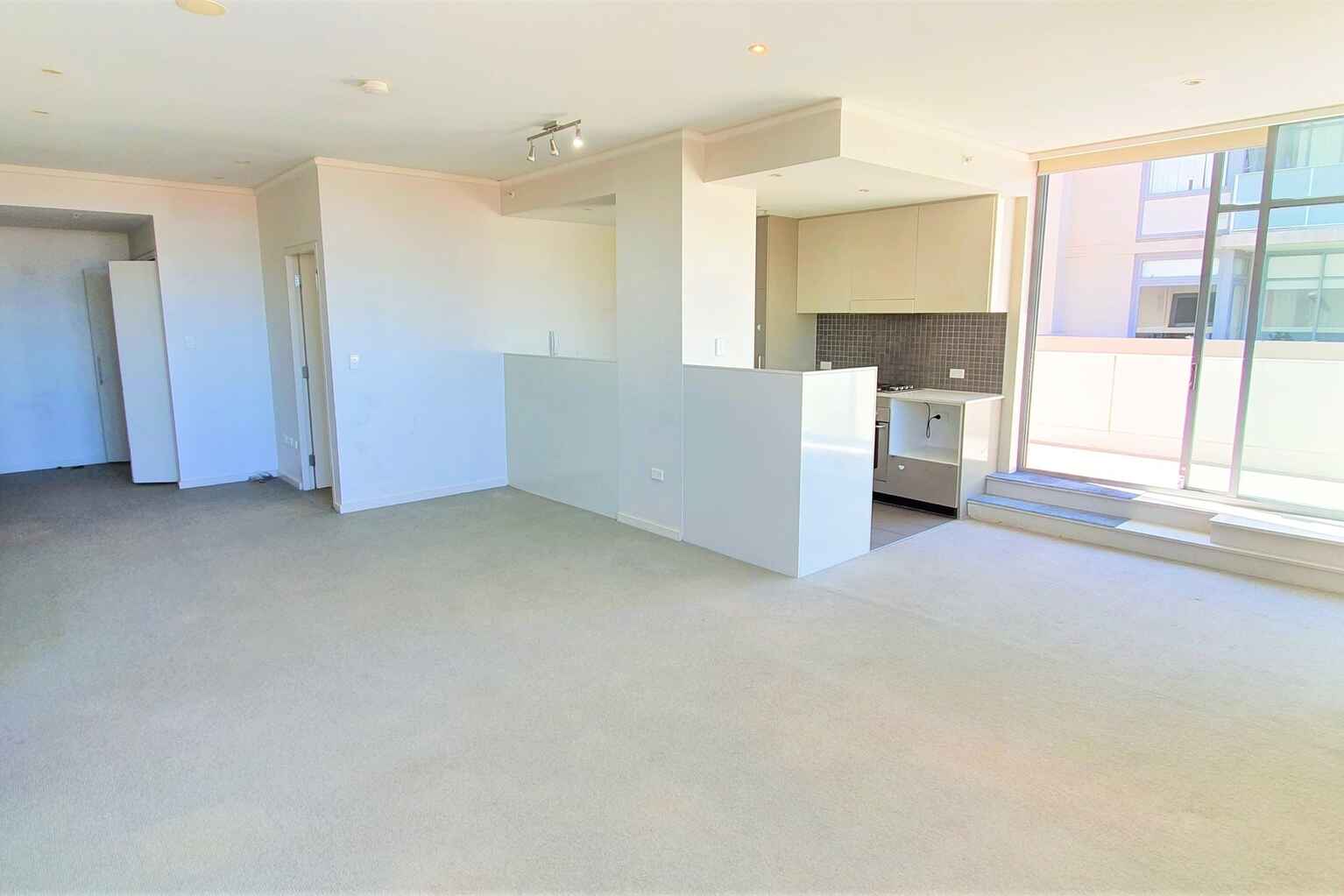 613/1 Bruce Bennet Place Maroubra