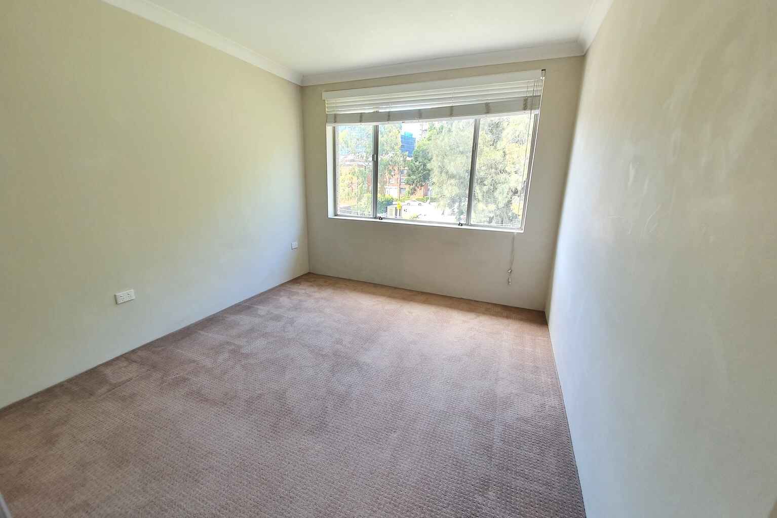 12/10 Evans Avenue Eastlakes