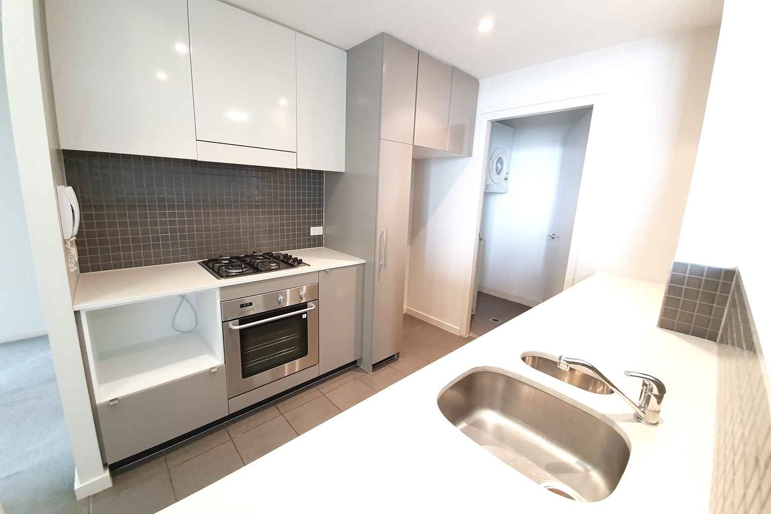 606/1 Bruce Bennets Place Maroubra 606/1 Bruce Bennets Place Maroubra