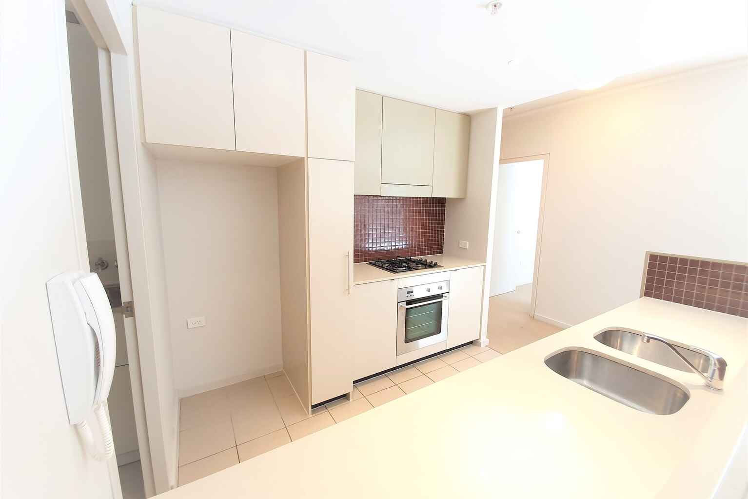 205/1 Bruce Bennet Place Maroubra 205/1 Bruce Bennet Place Maroubra