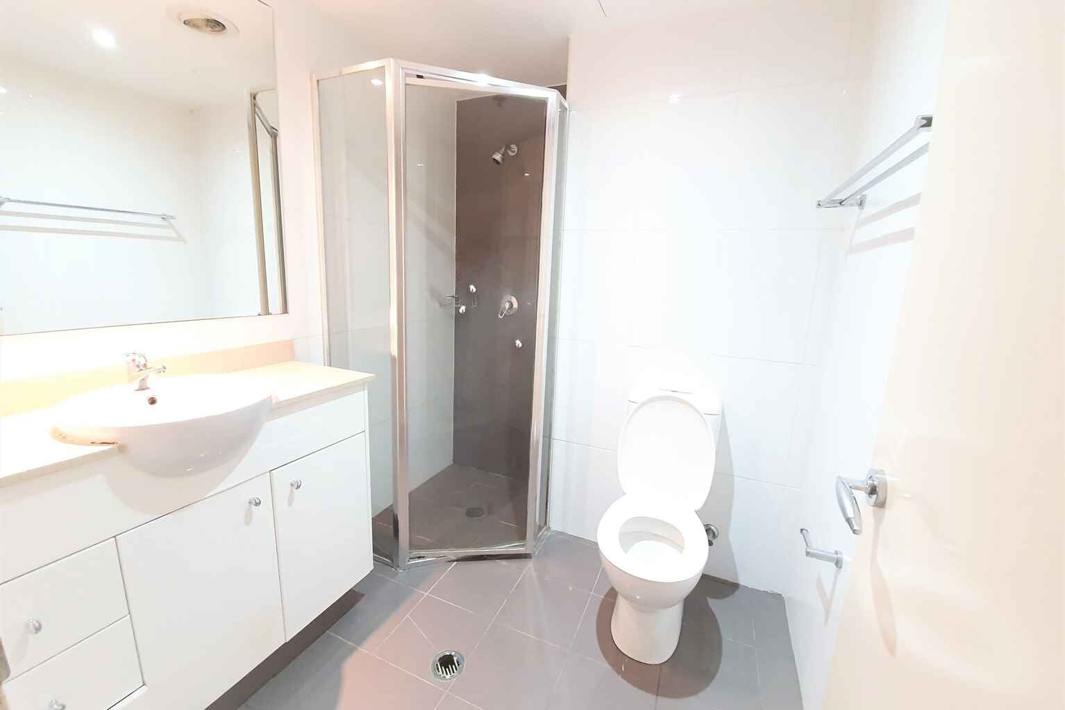 523/2 Lachlan Street Waterloo