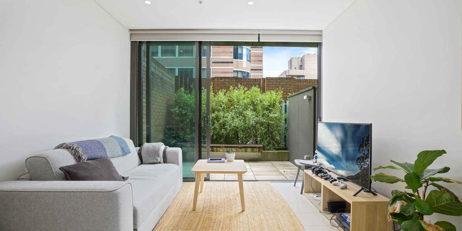 1110/161 Clarence Street Sydney