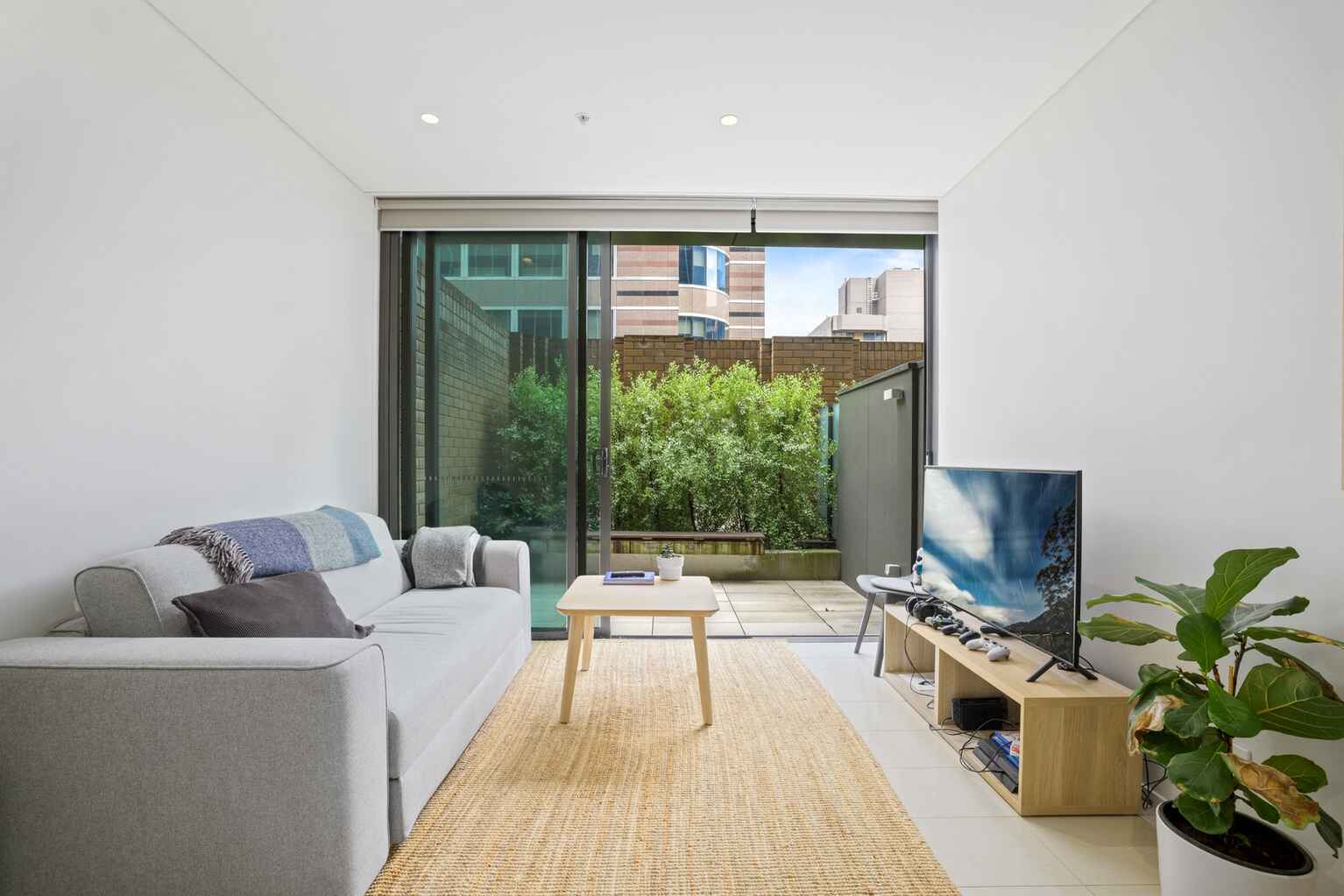 1110/161 Clarence Street Sydney