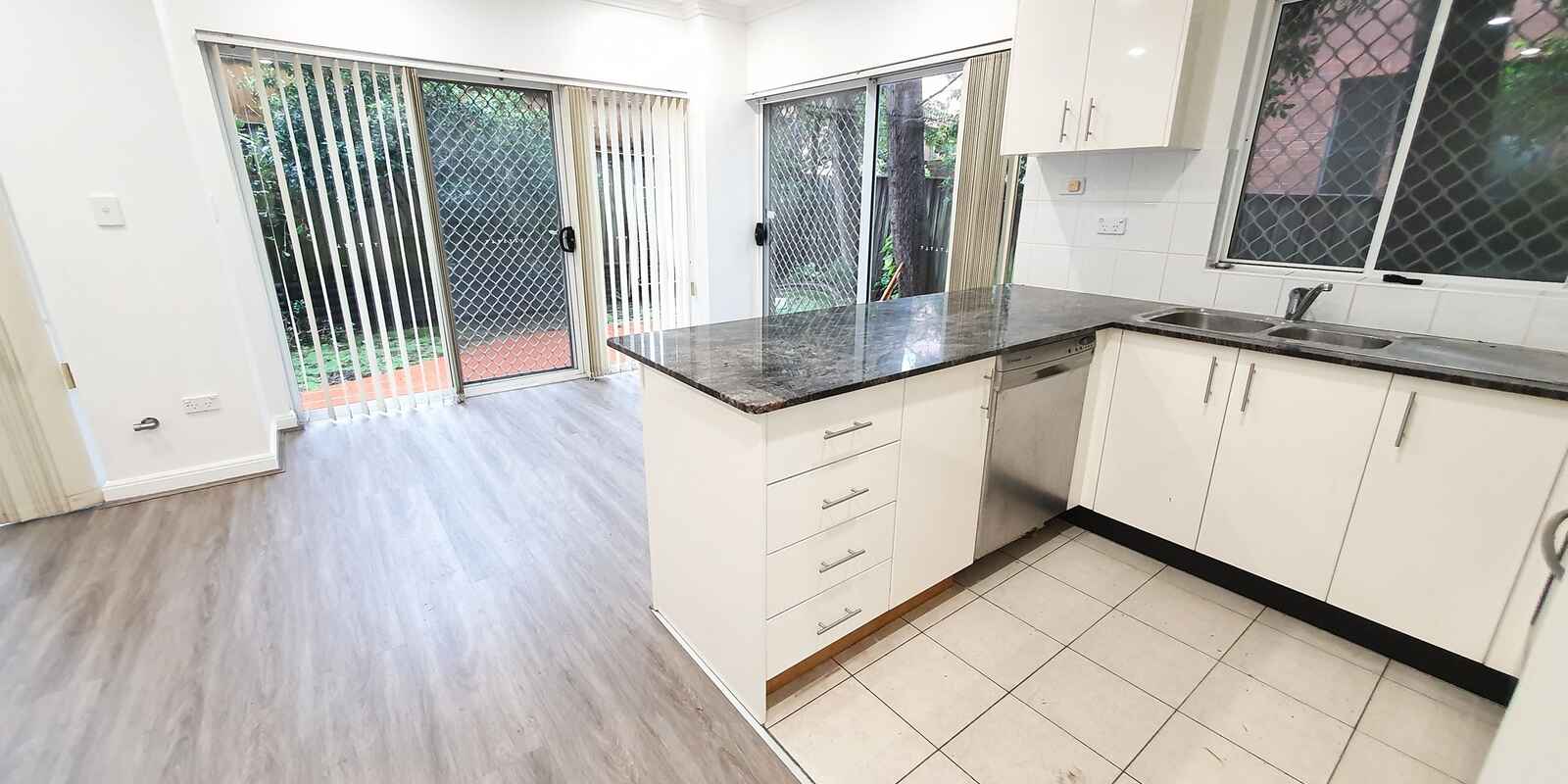 3/92 Yorktown Parade Maroubra