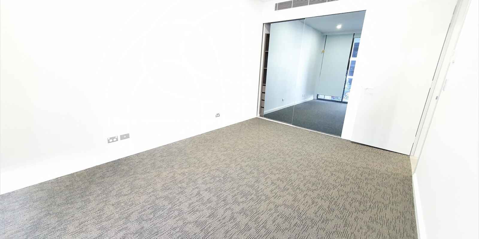 130/1 Studio Drive Eastgardens