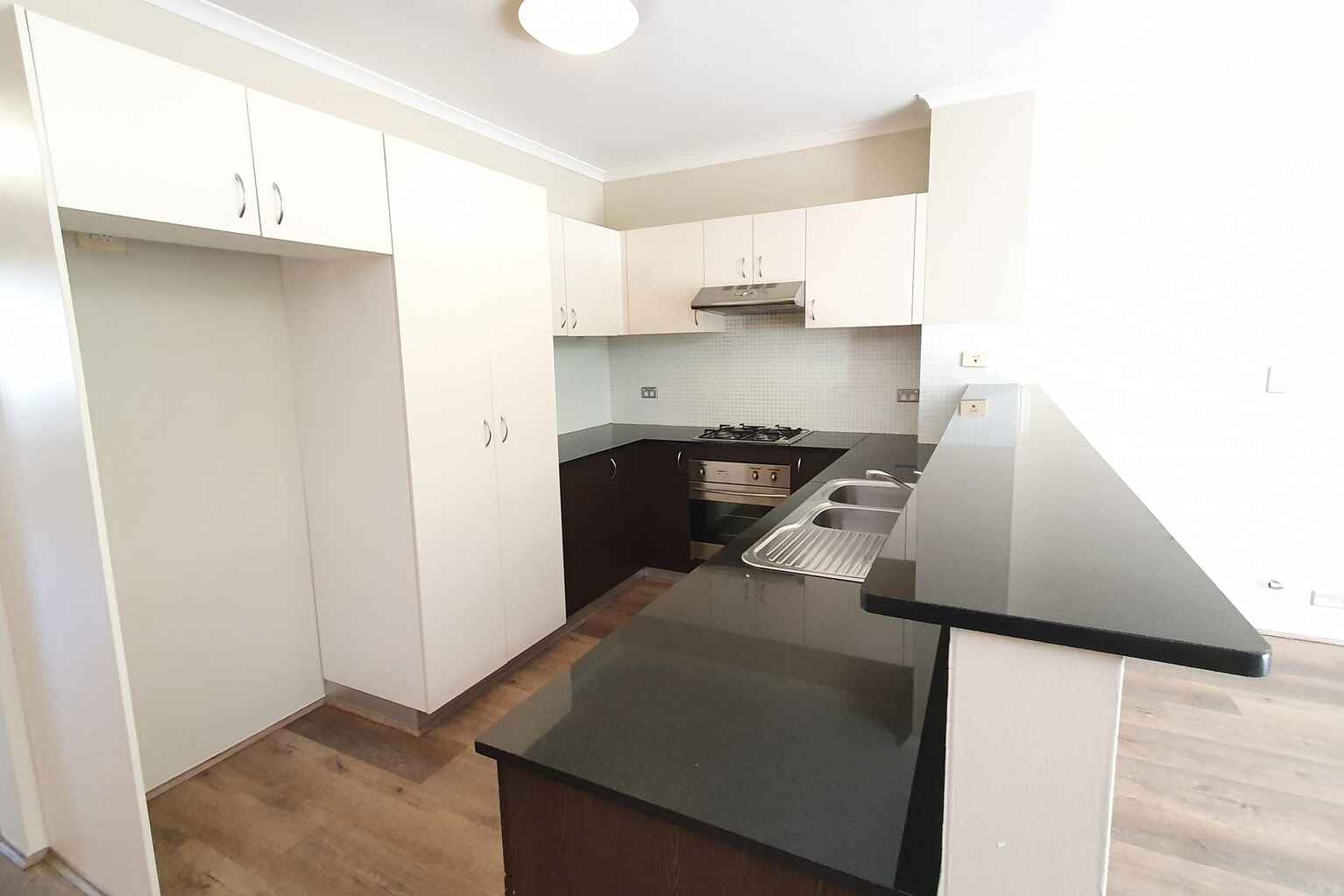 17/4 Gillespie Avenue Alexandria 17/4 Gillespie Avenue Alexandria