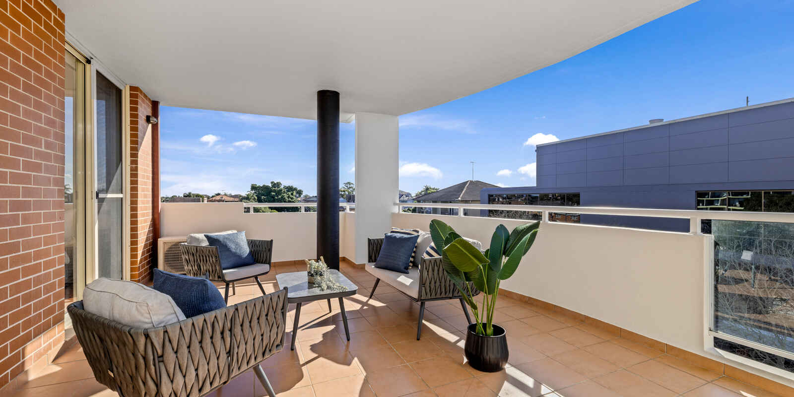 303/679 Anzac Parade Maroubra