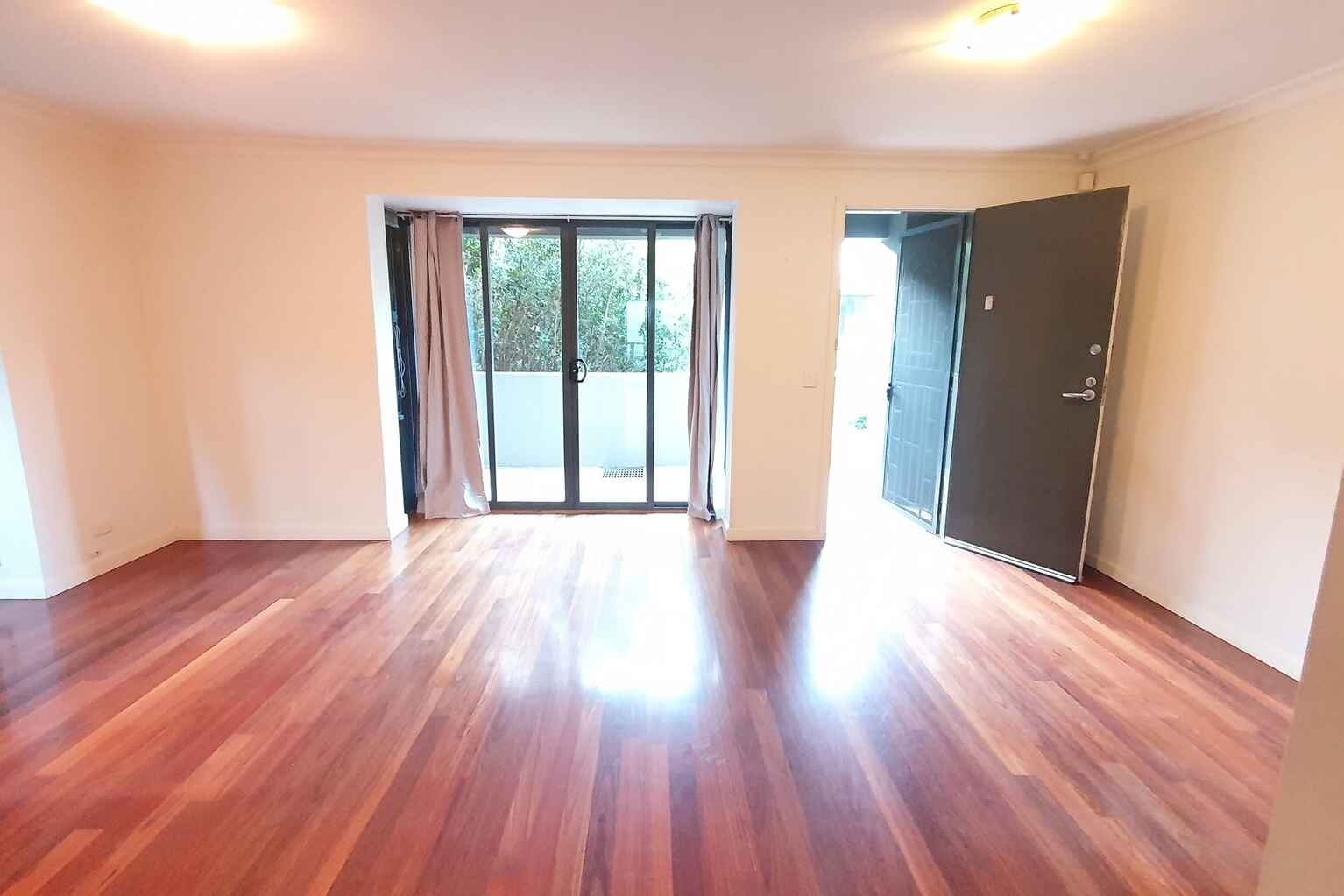 17/15 Begonia Street Pagewood