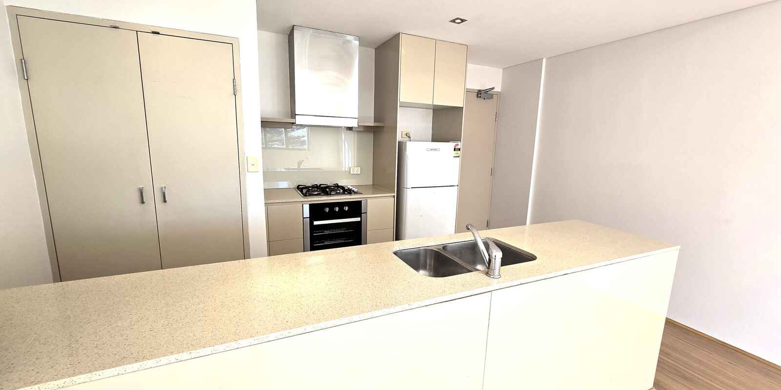 B35/158 Maroubra Road Maroubra