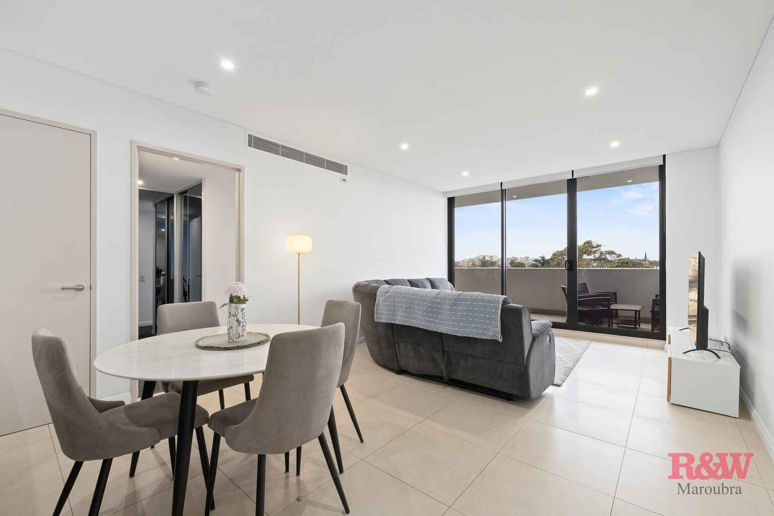 305/2 Oscar Place Eastgardens