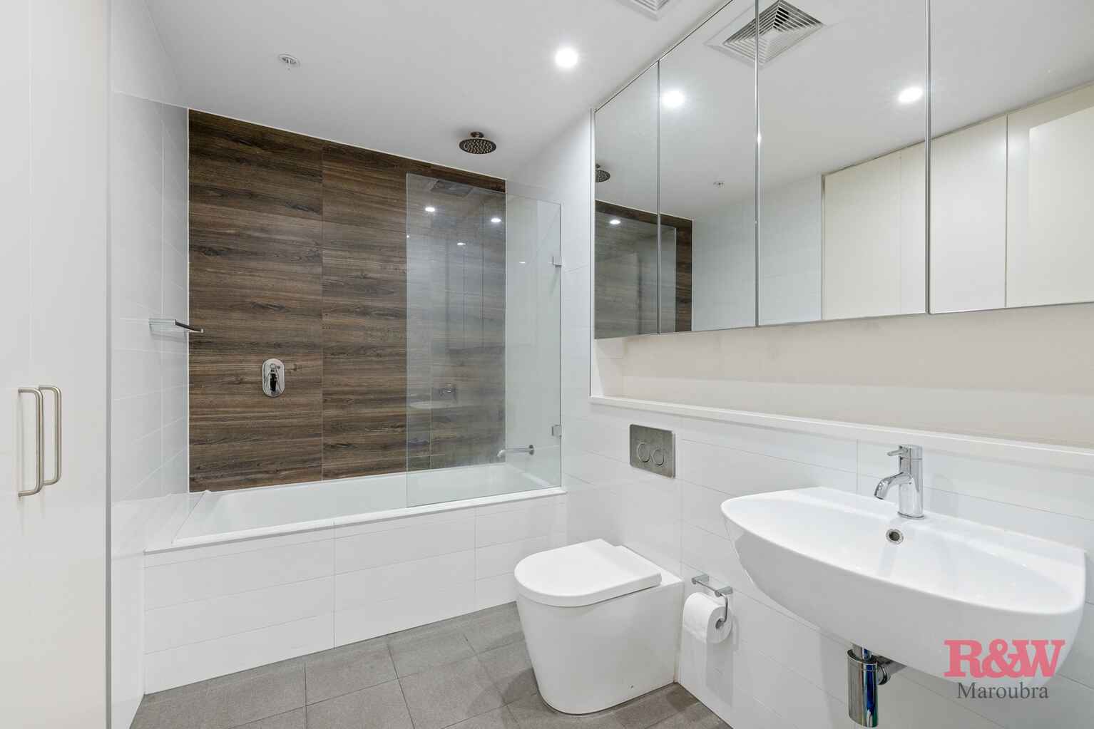 1006A/7-9 Kent Road Mascot 1006A/7-9 Kent Road Mascot