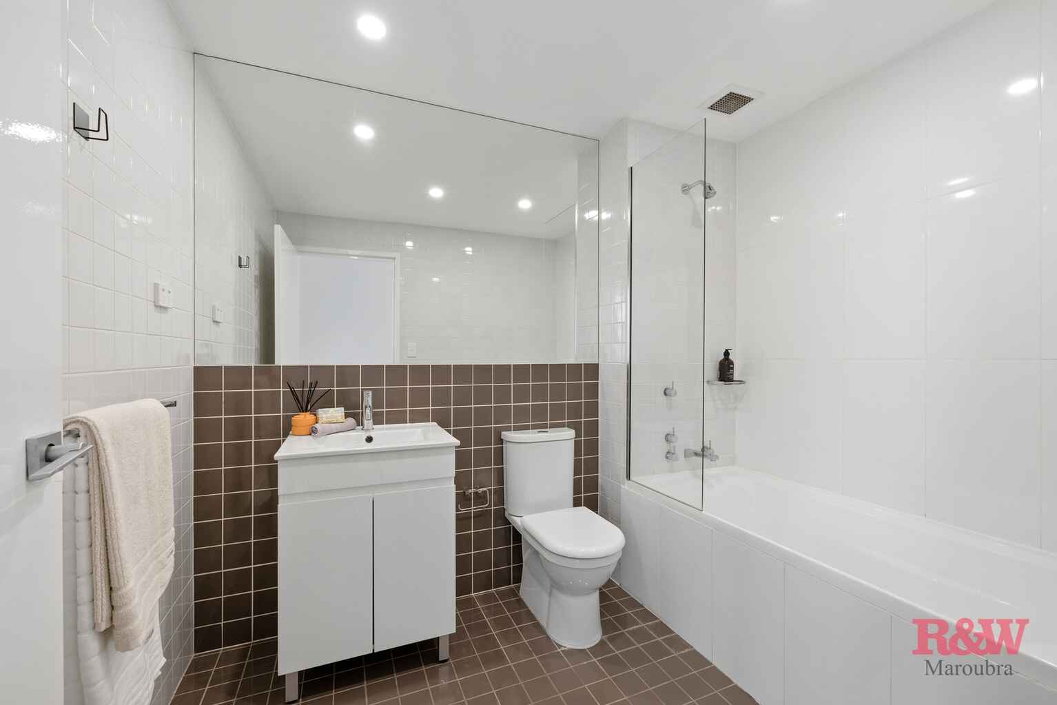 B10/158 Maroubra Road Maroubra