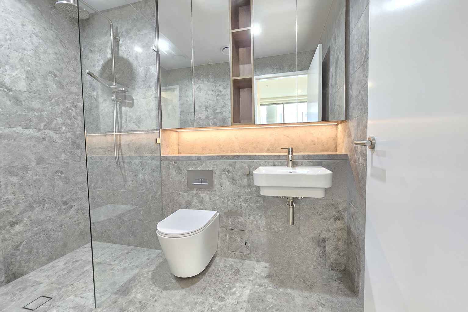 401B/16 Rothschild Avenue Rosebery