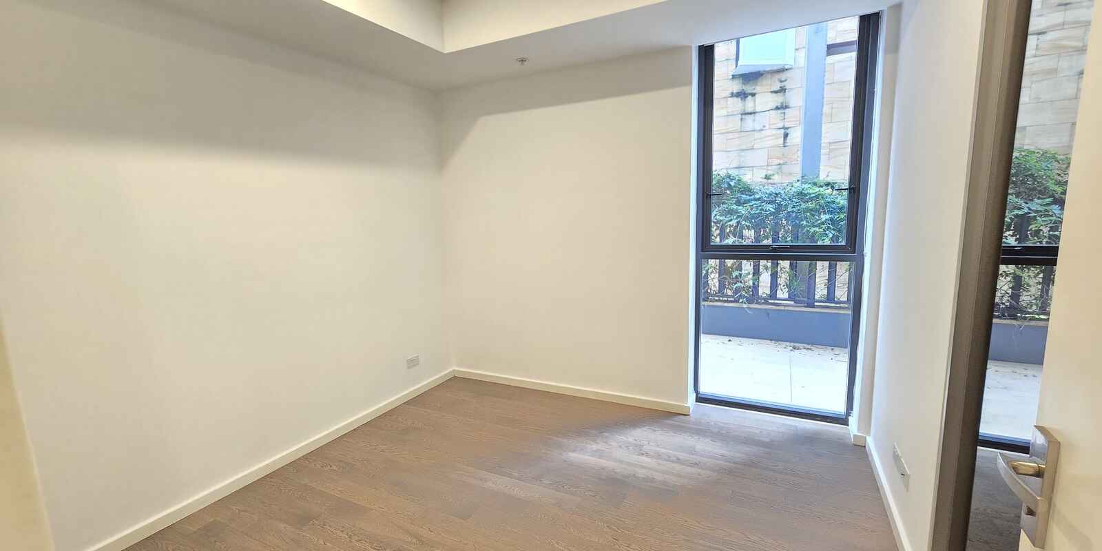 G01/12 Paul Street Zetland