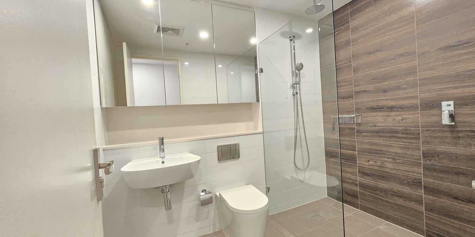 G01/12 Paul Street Zetland