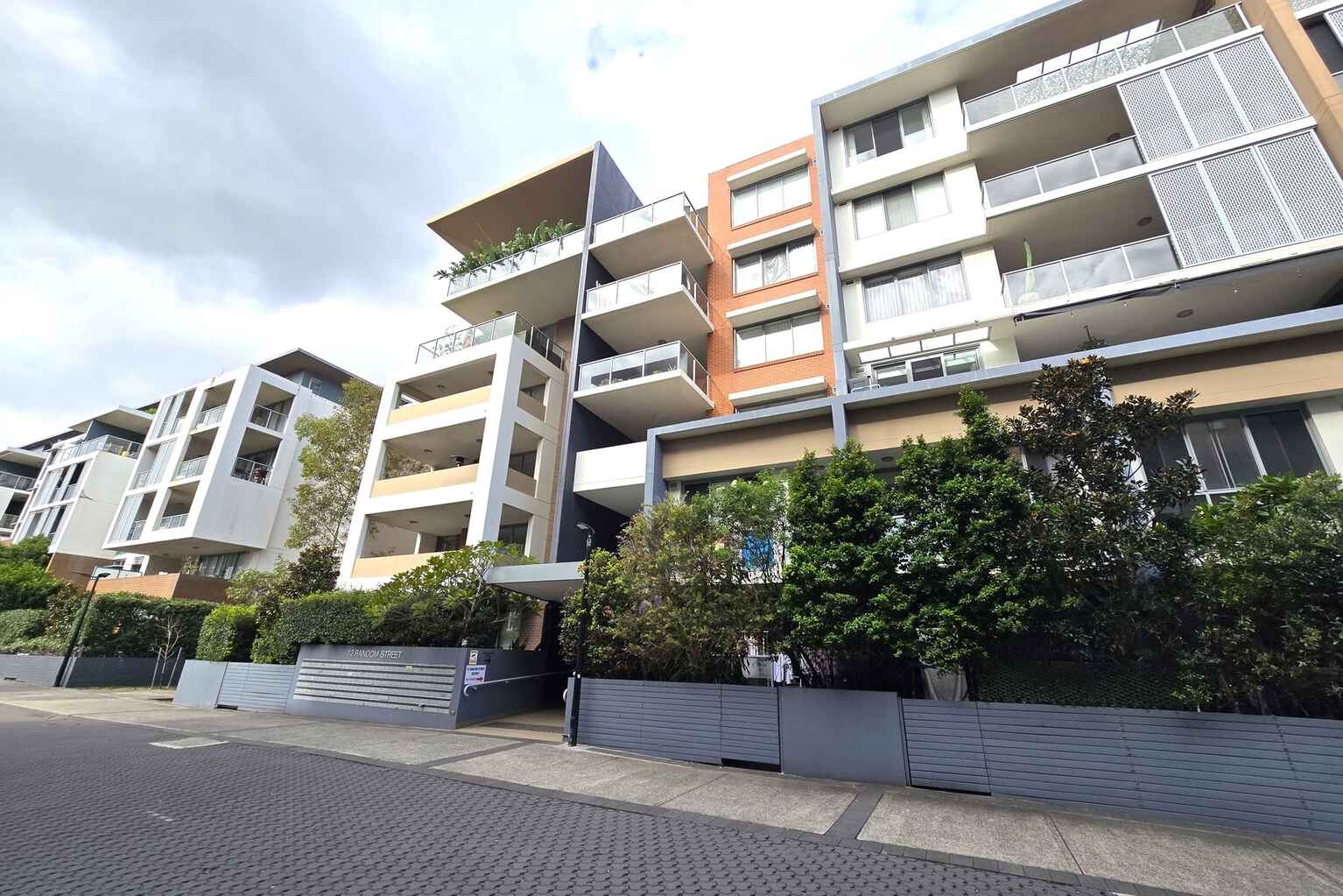 408/12 Rancom Street Botany
