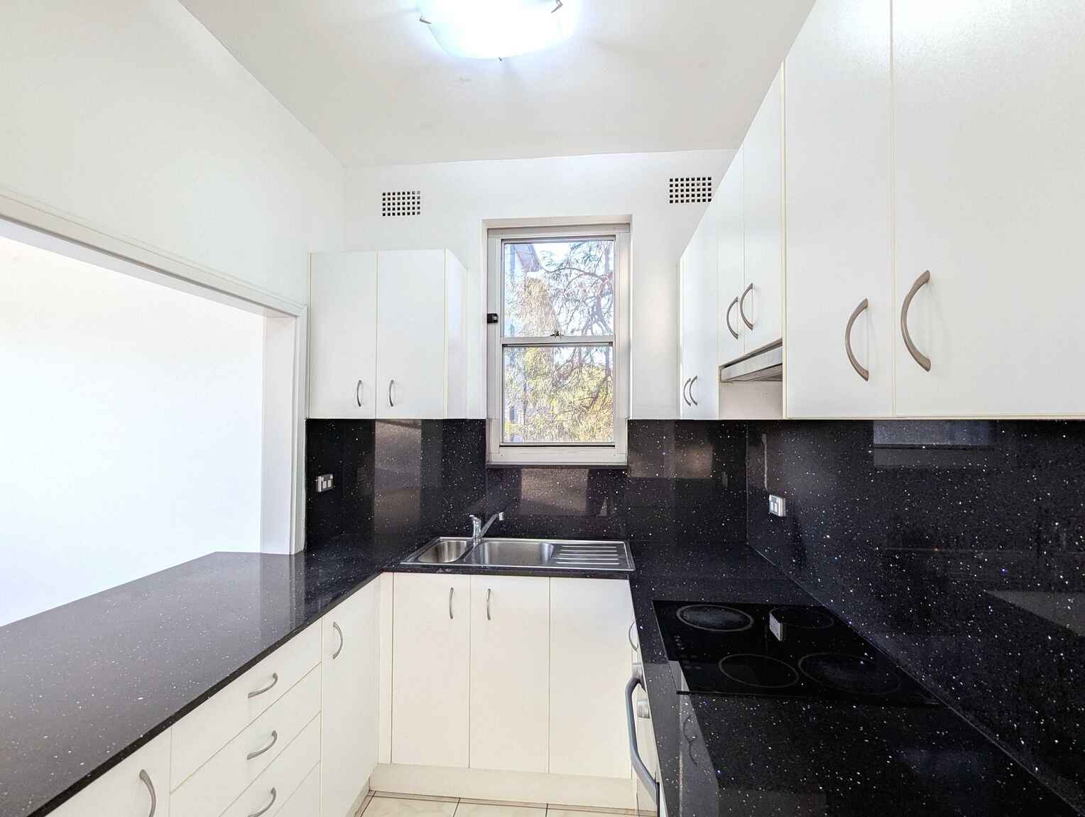 1/67 Willis Street Kingsford