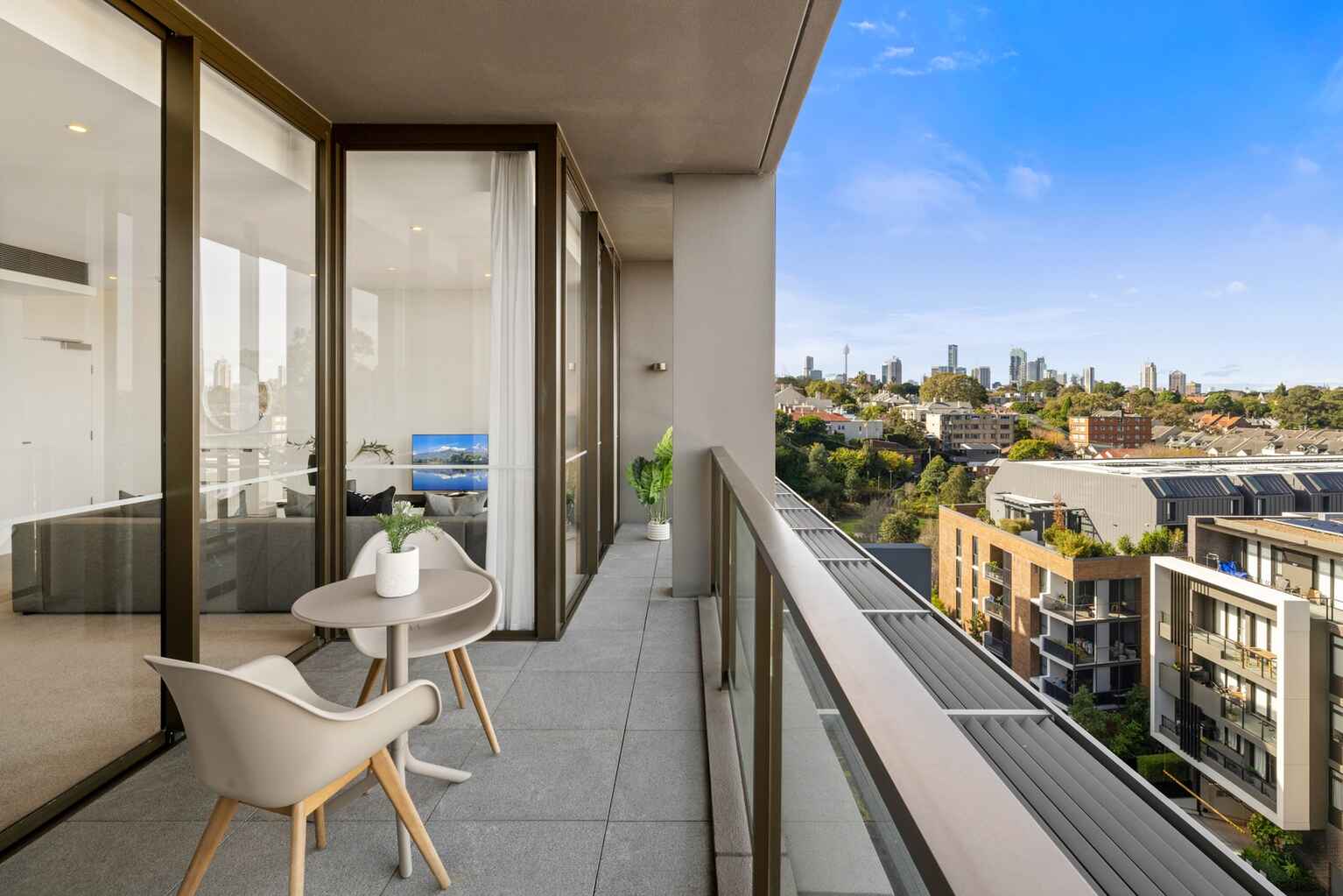 803/17 Grattan Close Forest Lodge 803/17 Grattan Close Forest Lodge