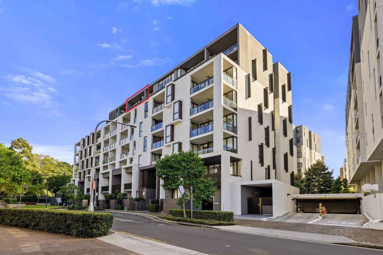 803/17 Grattan Close Forest Lodge 803/17 Grattan Close Forest Lodge