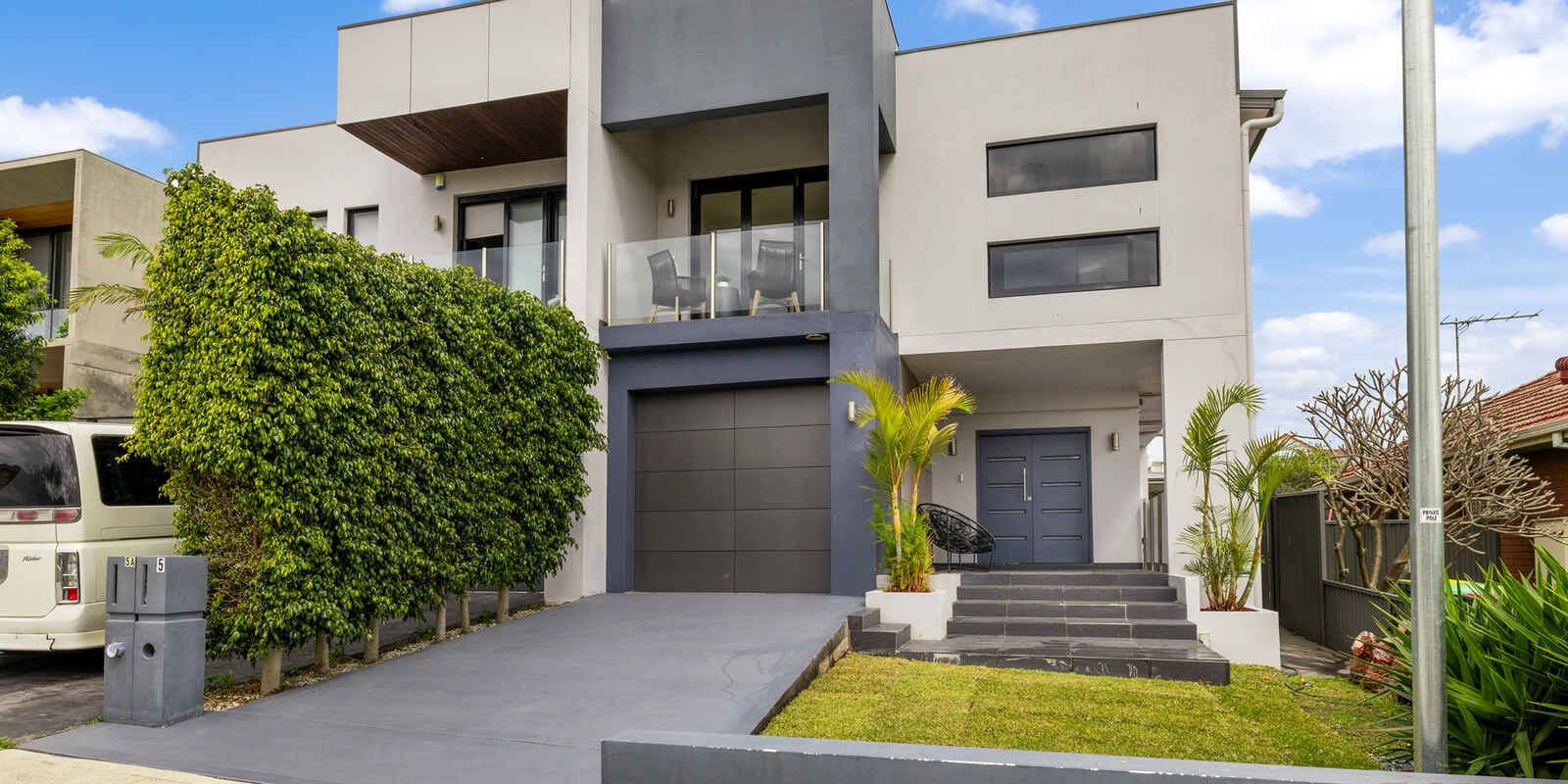 5 Dampier Street Chifley