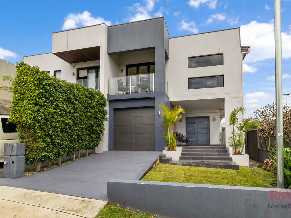 5 Dampier Street Chifley