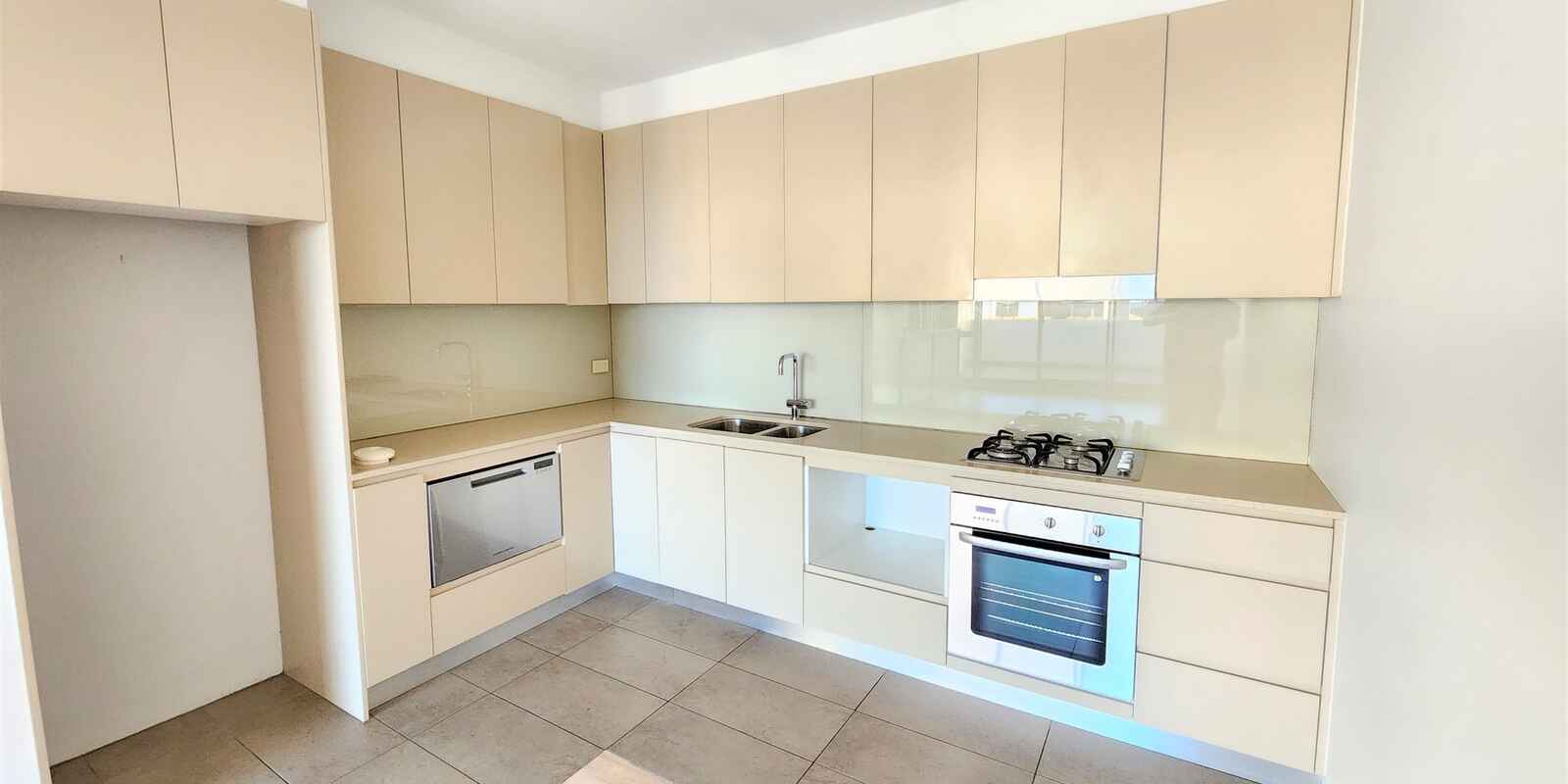 A55/15 Green Street Maroubra