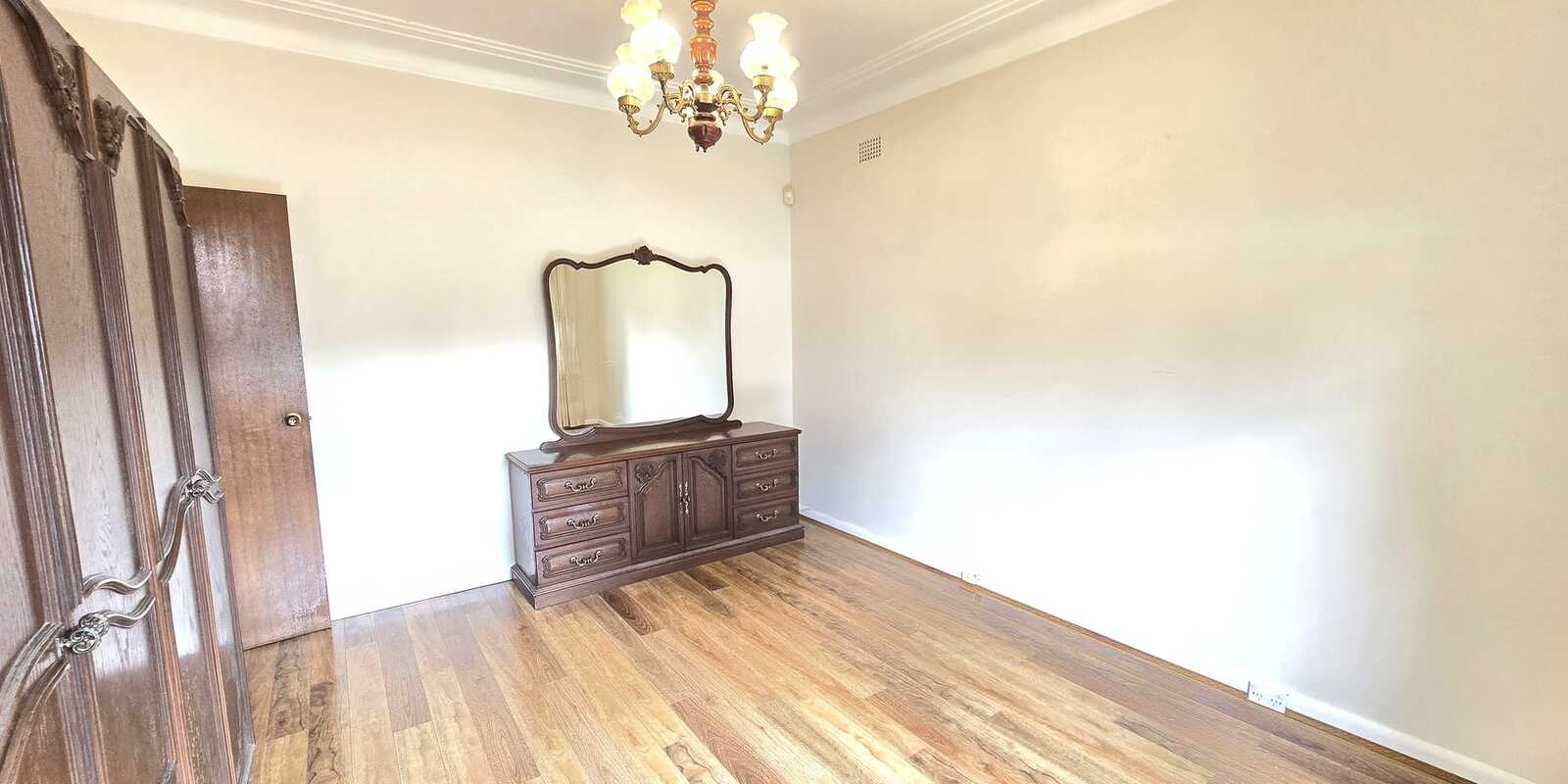 16 Mathewson Street Eastgardens