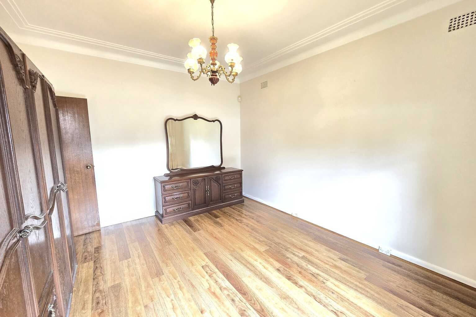 16 Mathewson Street Eastgardens