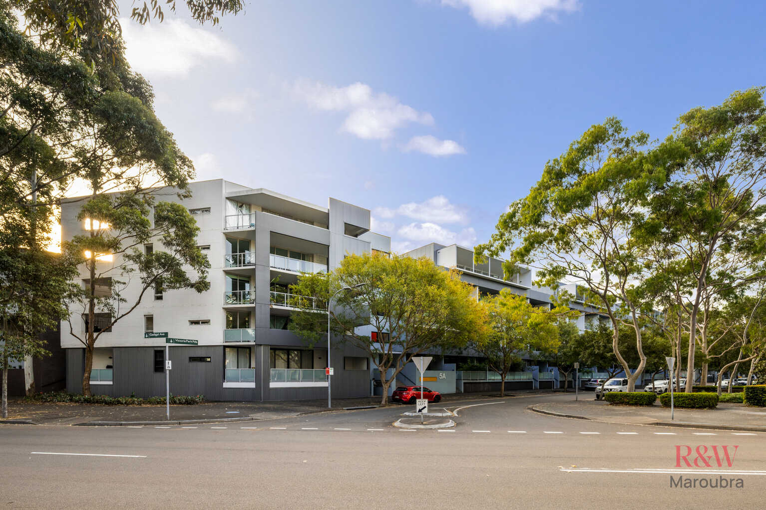 98/5A Victoria Park Parade Zetland 98/5A Victoria Park Parade Zetland