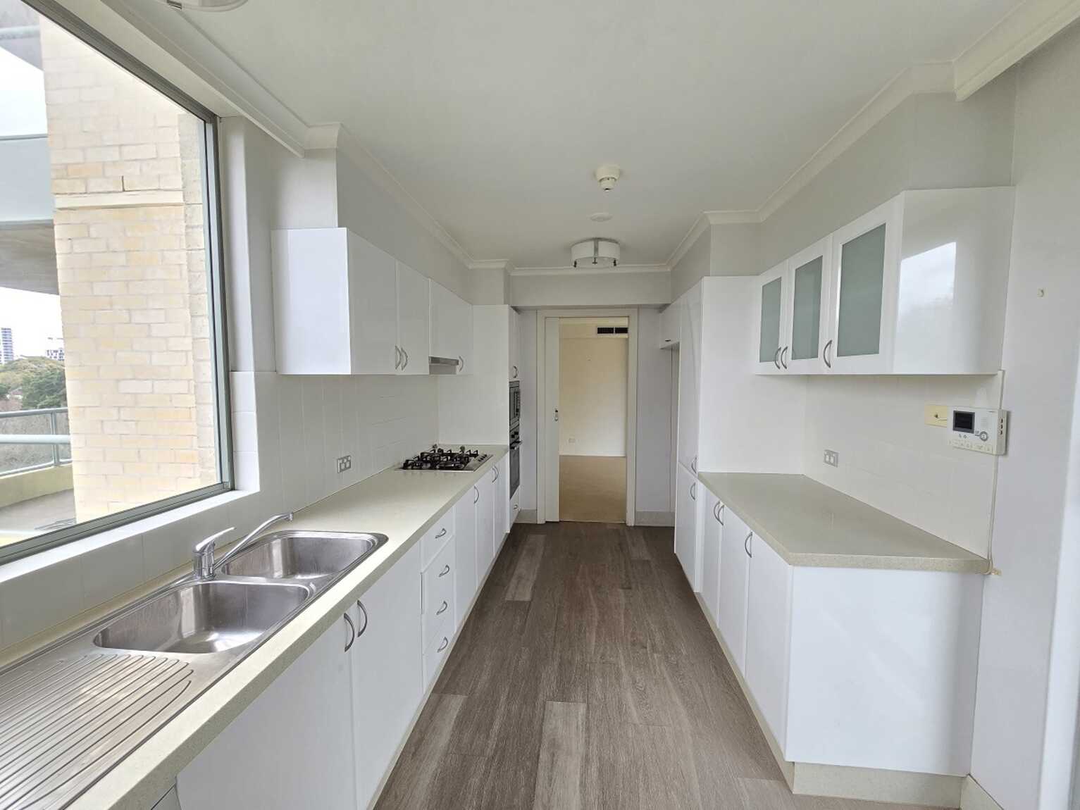 302/95 Brompton Road Kensington 302/95 Brompton Road Kensington