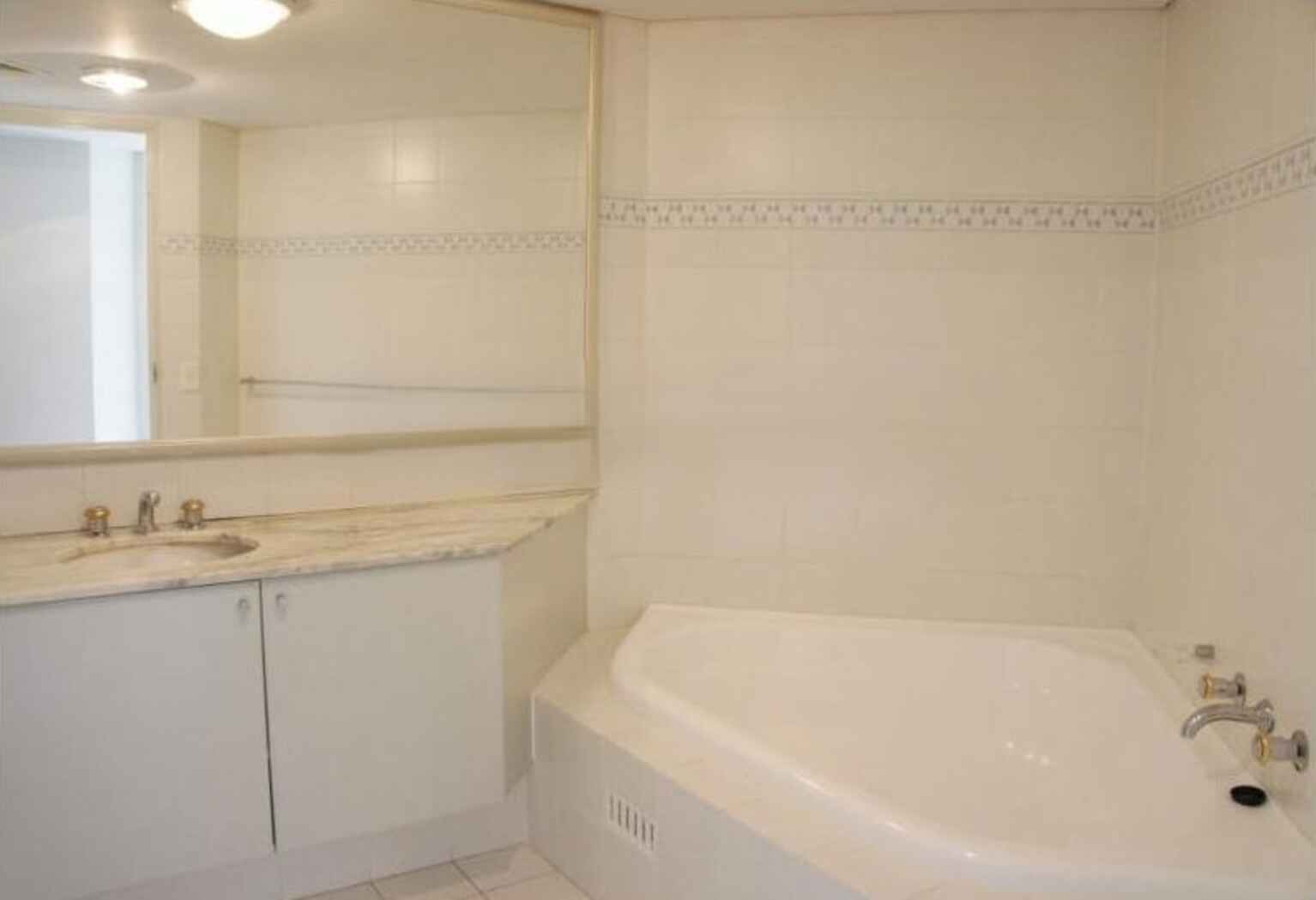 402/93 Brompton Road Kensington