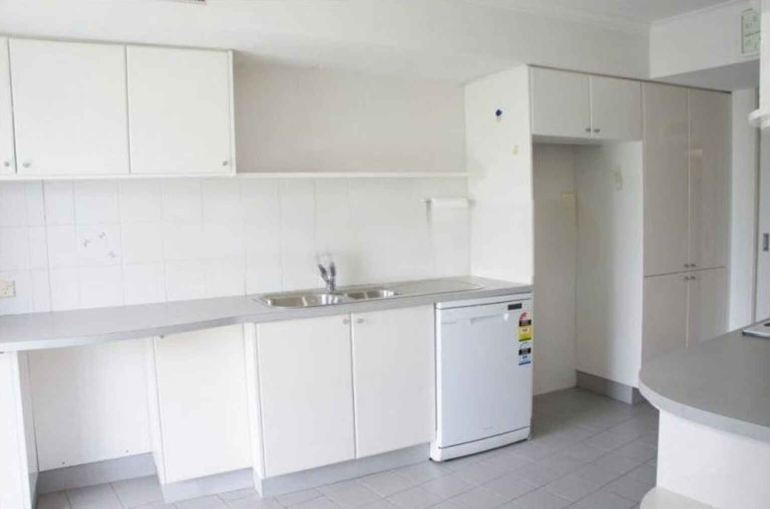 402/93 Brompton Road Kensington