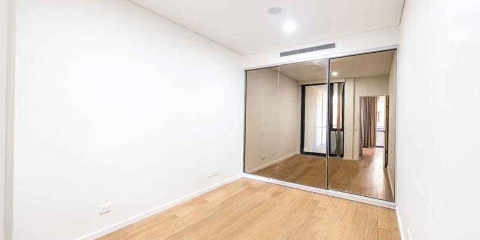 310c/1 Muller Lane Mascot