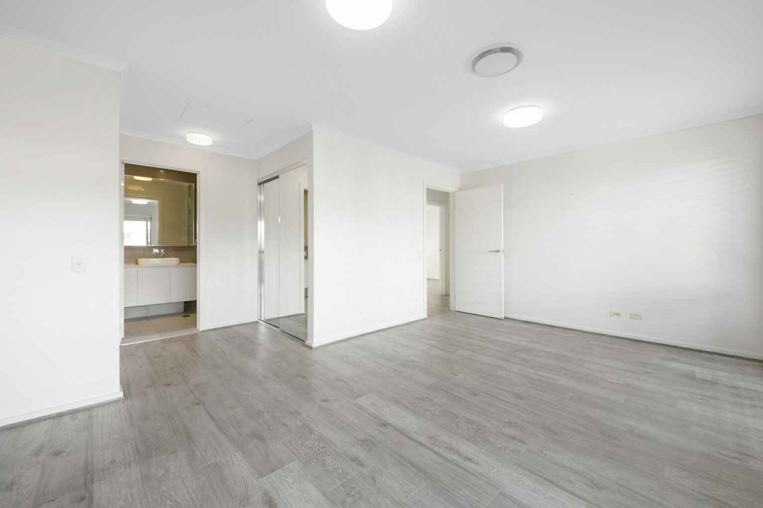 53 Fairsky Street South Coogee