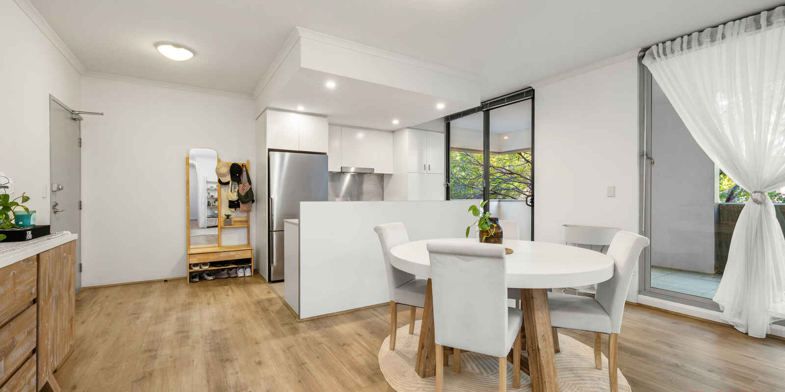 98/5A Victoria Park Parade Zetland