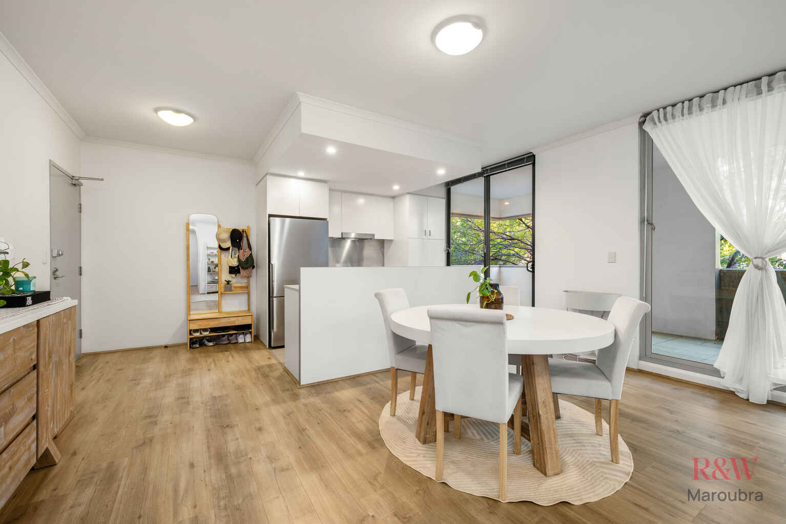 98/5A Victoria Park Parade Zetland