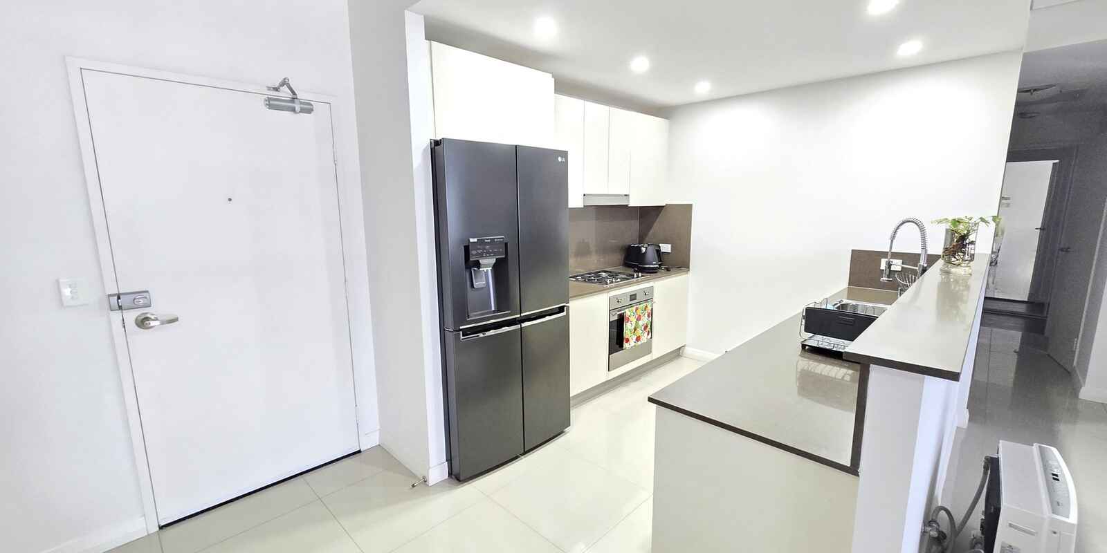 408/12 Rancom Street Botany