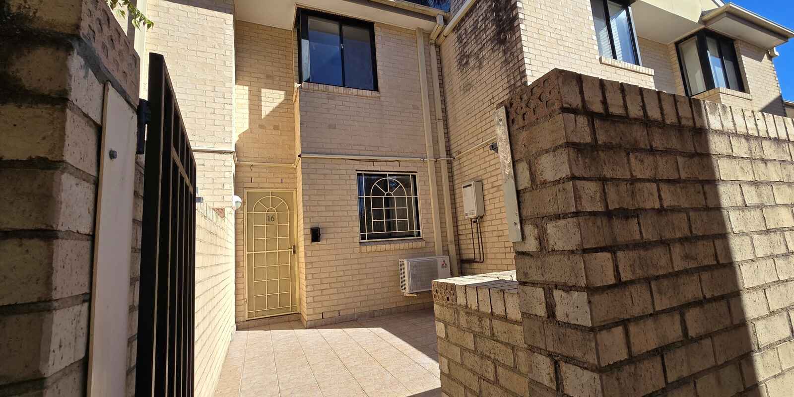 16/581 Anzac Parade Kingsford
