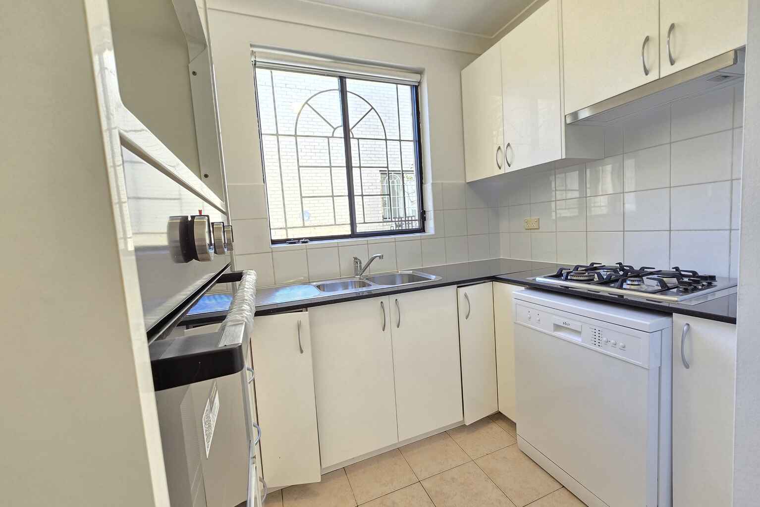 16/581 Anzac Parade Kingsford