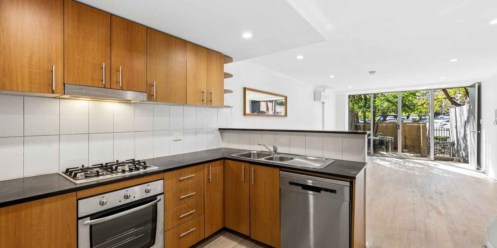G6/1-3 Larkins Street Camperdown